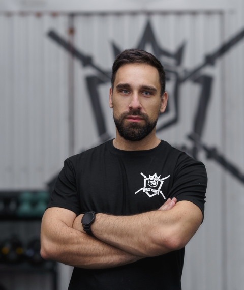 Тренер Грабарев Андрей